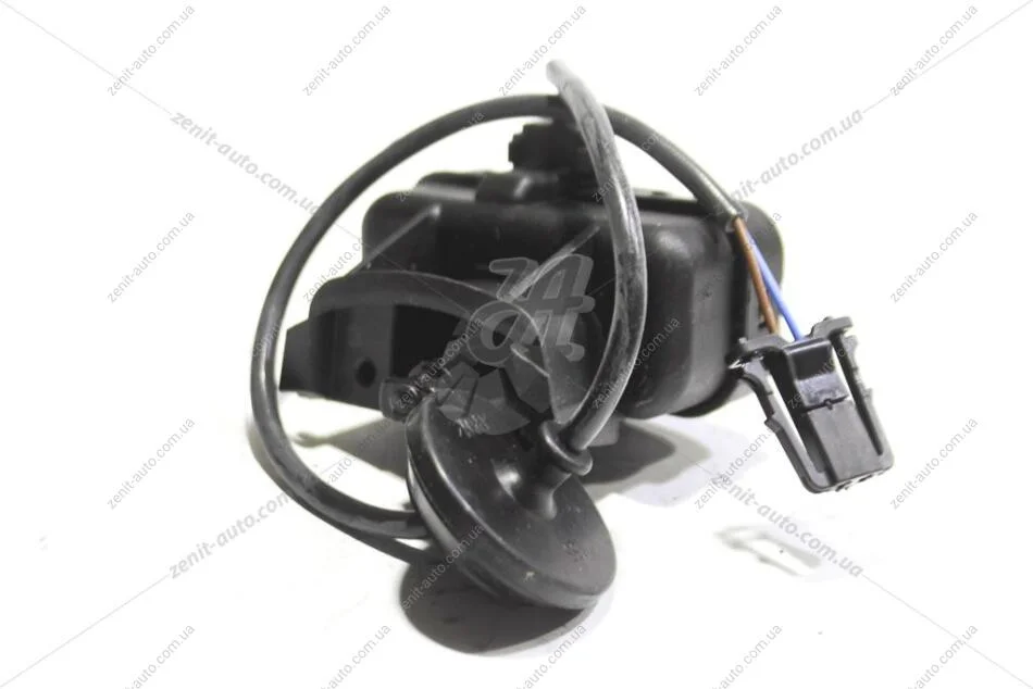 Електрозамок лючка паливнозаливної горловини VW Tiguan I (5N0810773F) VAG '5N0810773F (фото 1)