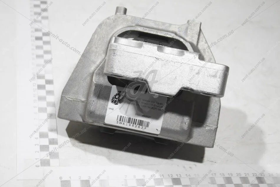 Опора ДВС права VW Tiguan, Passat 2.0, Arteon (16-21)/Audi Q3 (19-21) VAG 5WA199262P (фото 1)