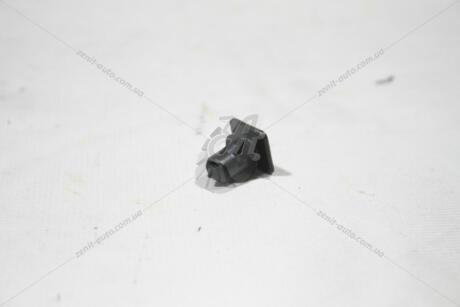 Клипса AUDI/VW VAG 701867549