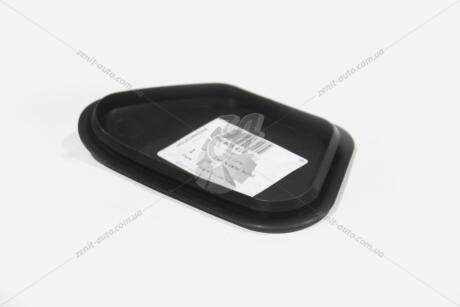 Кришка ліва підкрилка переднього VAG 7P6805413