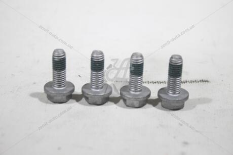 Колодки тормозные перед (компл) VW Passat (15-), Golf (13-), Caddy, Touran (16)/Skoda Octavia (13-17)/Seat Leon(17-) VAG JZW698151AN