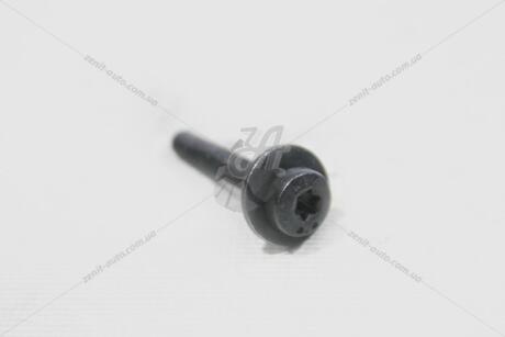 Болт М6*40 VAG N10442204