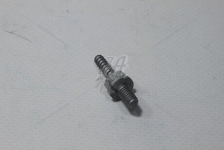 Гвинт подвійний з шестикутником VW Golf Passat Crafter VAG 'N91139001