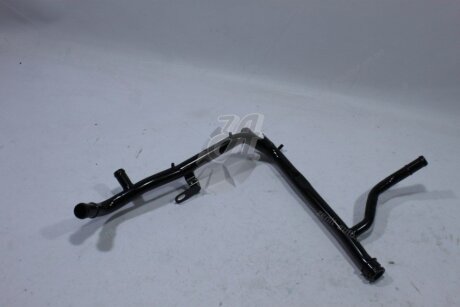 Патрубок охолодження метал. Skoda Octavia/VW Golf IV,New Beetle 2.0 (96-10) VIKA Premium '11211831435