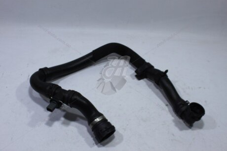 Патрубок охолодження з датчиком температури VIKA Premium '11211863935