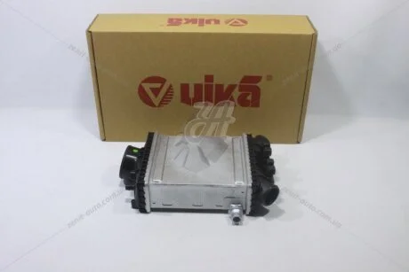 Інтеркулер MB A-W205, C-X218, A-C207, A-C238, S212, W-X166, R231-172 (10-) Vika '11077801