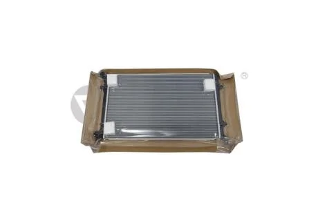 Радиатор Skoda Octavia (04-08)/VW Caddy (04-16),Golf (04-14),Jetta (06-18)/Seat Altea (04-15),Leon (06-13),Toledo (05-09) VIKA Vika 11211816301