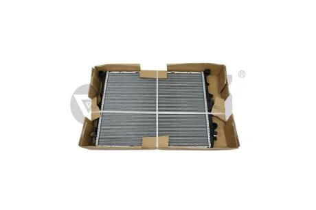 Радіатор VW Touareg (03-10) / Audi Q7 (10-15) VIKA Vika 11211825601