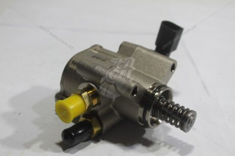Насос паливний ПНВТ Audi A5,A6,A8,A8Q,AQ7,R8 (07-15) VW TOUA (07-10) 4.2L Vika '11271702101