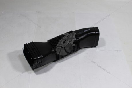 Патрубок воздушный Audi A1/VW Polo/Skoda Fabia/Seat Ibiza 1.4 (09-15) Vika '11291802001