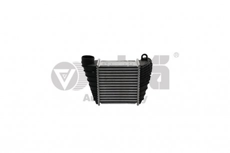 Радиатор интеркуллера Skoda Octavia (97-11)/VW Golf (96-03)/Audi A3 (97-03)/Seat Leon (00-06),Toledo (99-04) Vika 11450143401