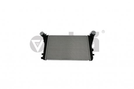 Радиатор интеркуллера VW Passat (11-),Tiguan (12-) Vika 11451417601