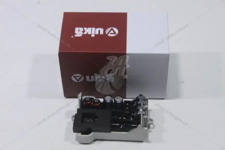 Резистор електродвигуна вентилятора MB C- E- G- M- SL- Class, CL, SL (00-) VIKA Vika '21388801