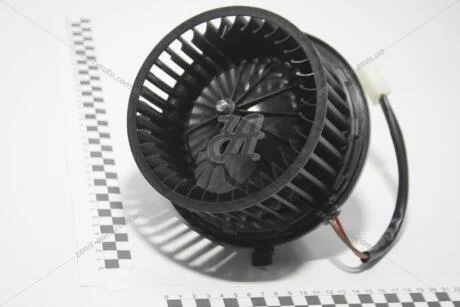 Вентилятор пічки VW Passat (88-97), T4 (91-94)/Audi A4 (95-97), 80 (87-96) VIKA Vika 88191503001
