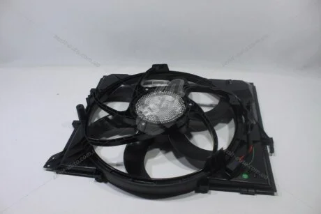 Вентилятор радіатора безщітковий, 150 W, 12 V, 488 мм BMW 1 E81, E82, E87, E88 (04-13) VIKA Vika '91162201
