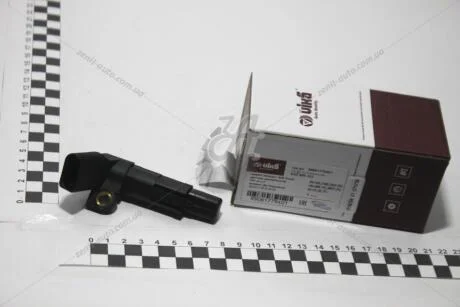 Датчик положення колінвалу Skoda Fabia (00-04,05-15)/VW Polo (02-15)/Seat Ibiza (02-05,06-15) VIKA Vika 99061779401