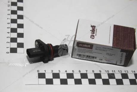 Датчик положення коленвала Skoda Octavia (13-17, 18-) / VW Golf (13-17), Passat (15-) / Audi A4 (08-16) / Seat Leon (13-16, 17-) VIKA Vika 99061809601
