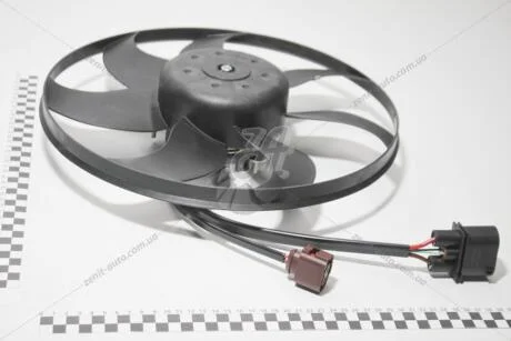 Вентилятор радиатора 220W Skoda Fabia (11-15), Octavia (04-13)/VW Caddy (04-16), Golf (04-16), Jetta (06-15), Passat (06-15) VIKA Vika 99590579501