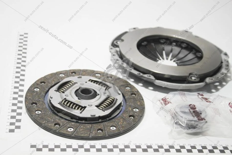 Комплект зчеплення з підшипником Skoda Octavia (97-00) / VW Caddy (96-03), Golf (92-02), Passat (94-97) / Seat Ibiza (93-96), Toledo (92-96) VIKA Vika K31473901 (фото 1)